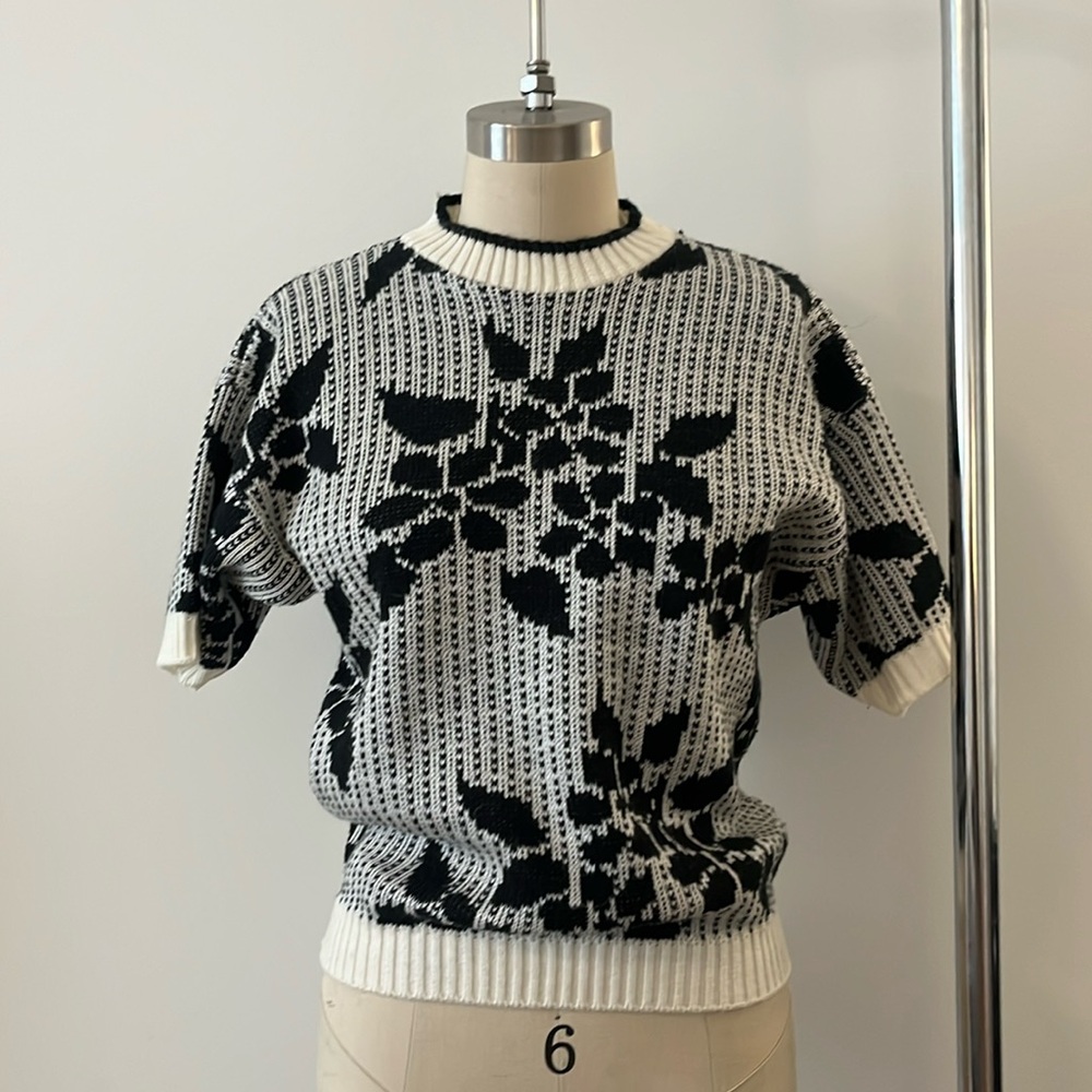 Vintage Floral Knit Top